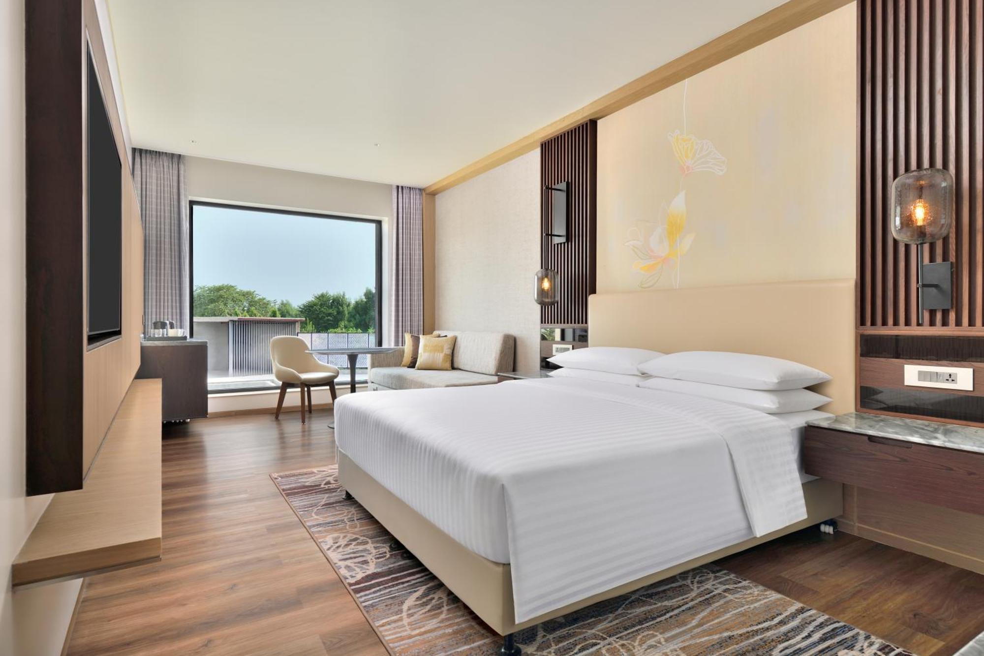 Courtyard By Marriott Gorakhpur Hotel Exterior foto