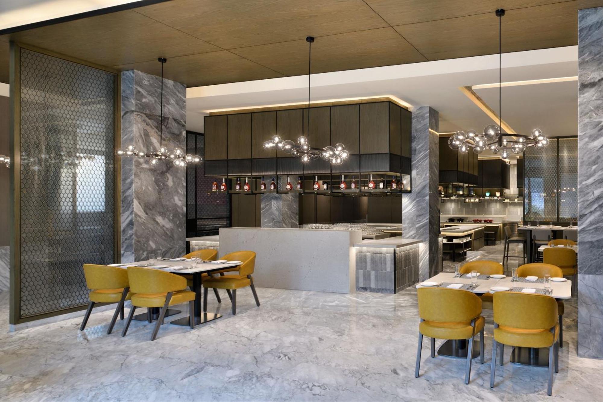 Courtyard By Marriott Gorakhpur Hotel Exterior foto