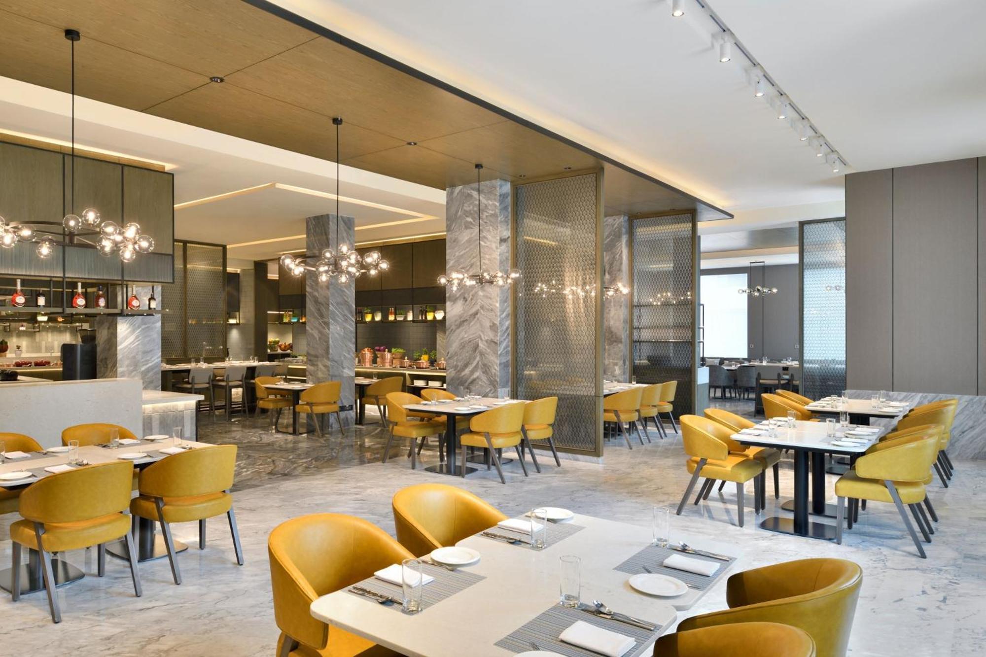 Courtyard By Marriott Gorakhpur Hotel Exterior foto